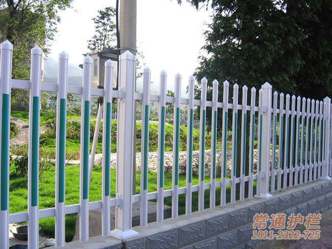 常州市政道路PVC绿化围墙护栏
